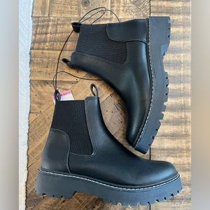 Dolce Vita Black Leigha Heeled Boots